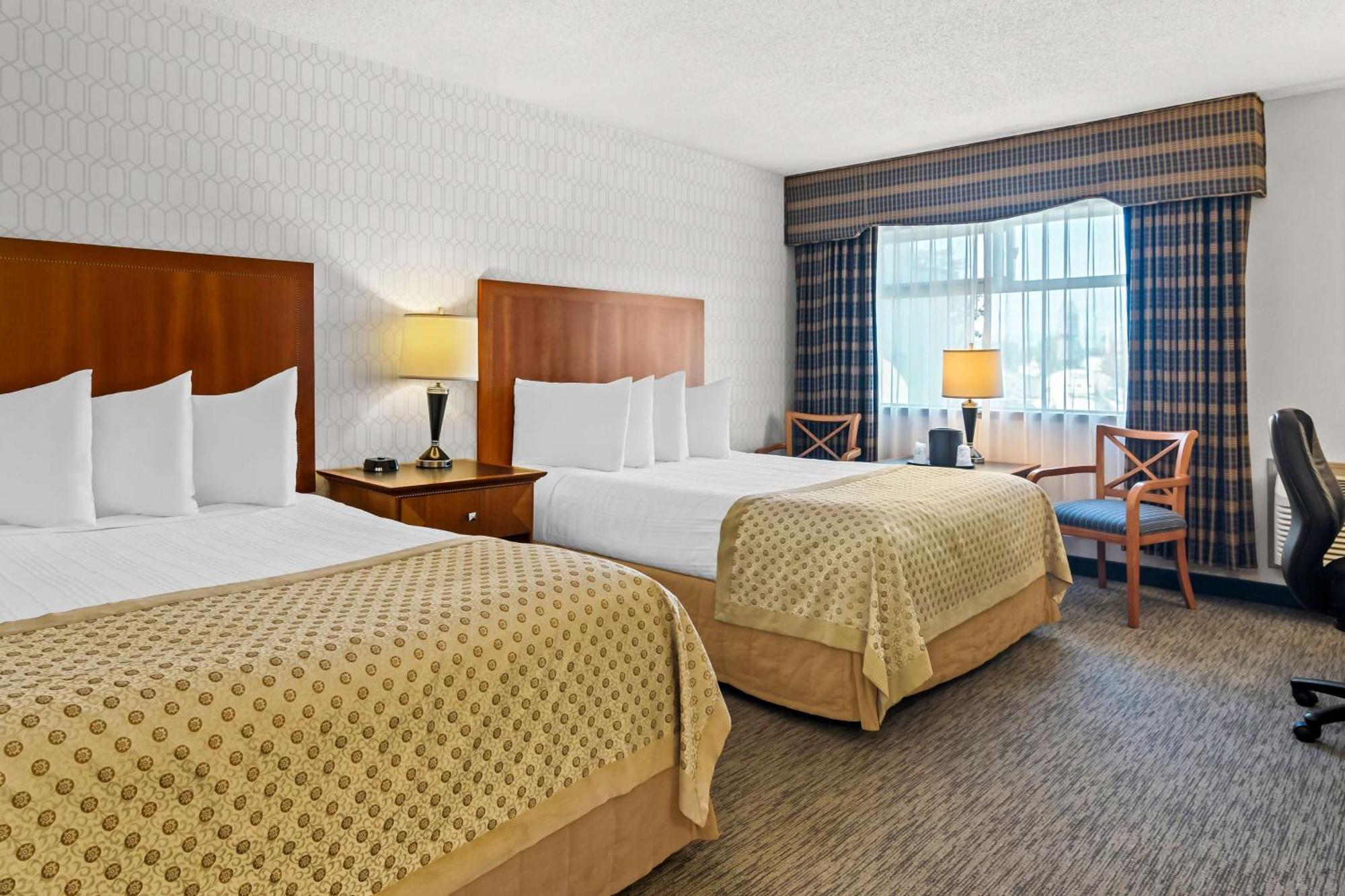 Best Western Plus Langley Inn Екстер'єр фото